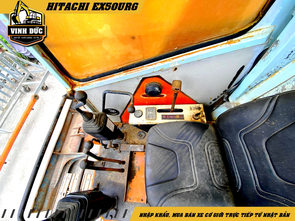 HITACHI EX50URG (8)