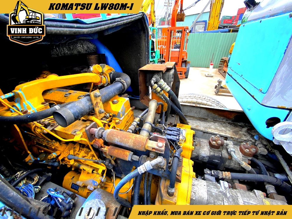 KOMATSU LW80M-1 (2)
