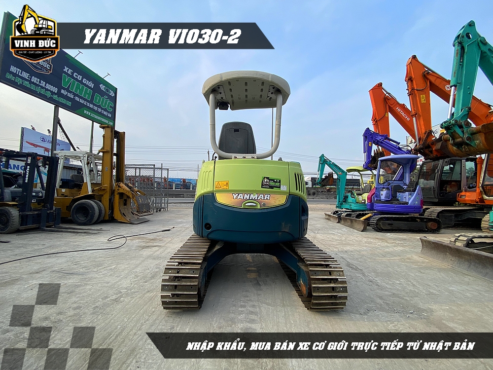 YANMAR VIO30-2 (03)