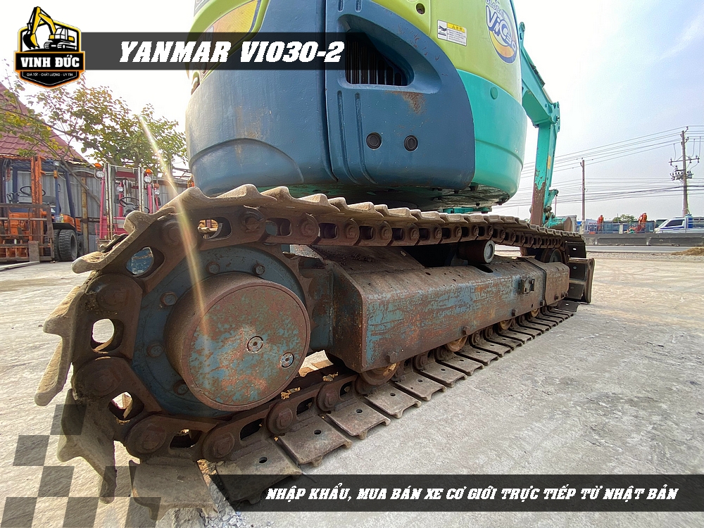 YANMAR VIO30-2 (07)