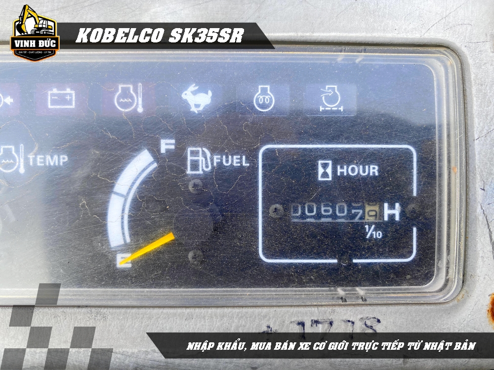 KOBELCO SK35SR (11)