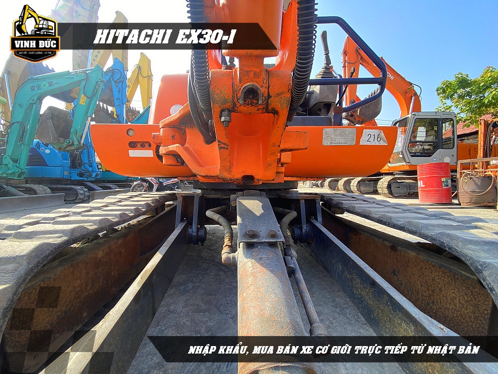 HITACHI EX30-1 (06)