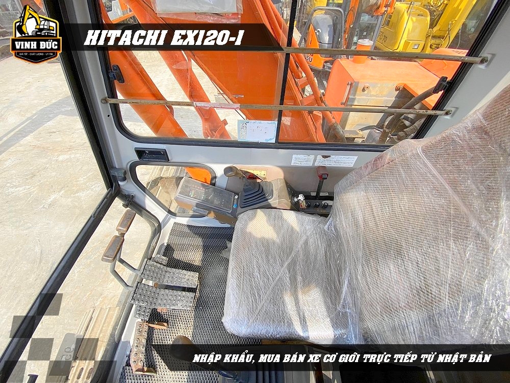 HITACHI EX120 (09)