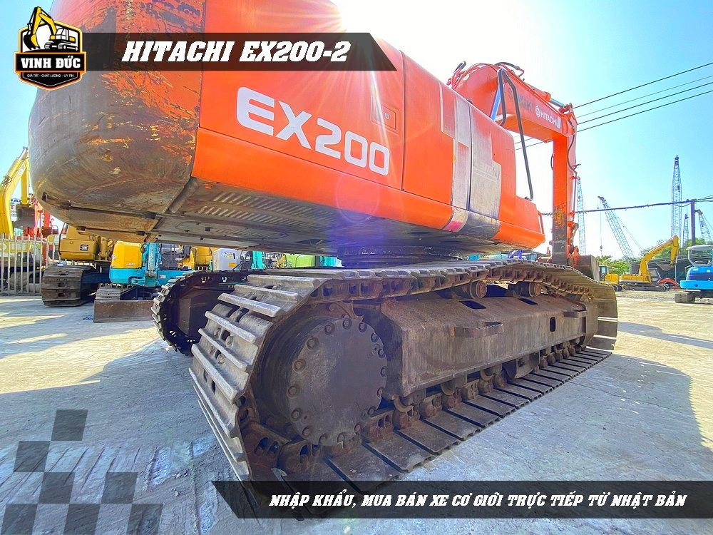 HITACHI EX200-2 (06)