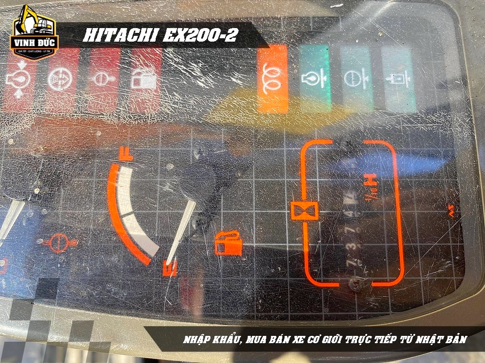 HITACHI EX200-2 (12)