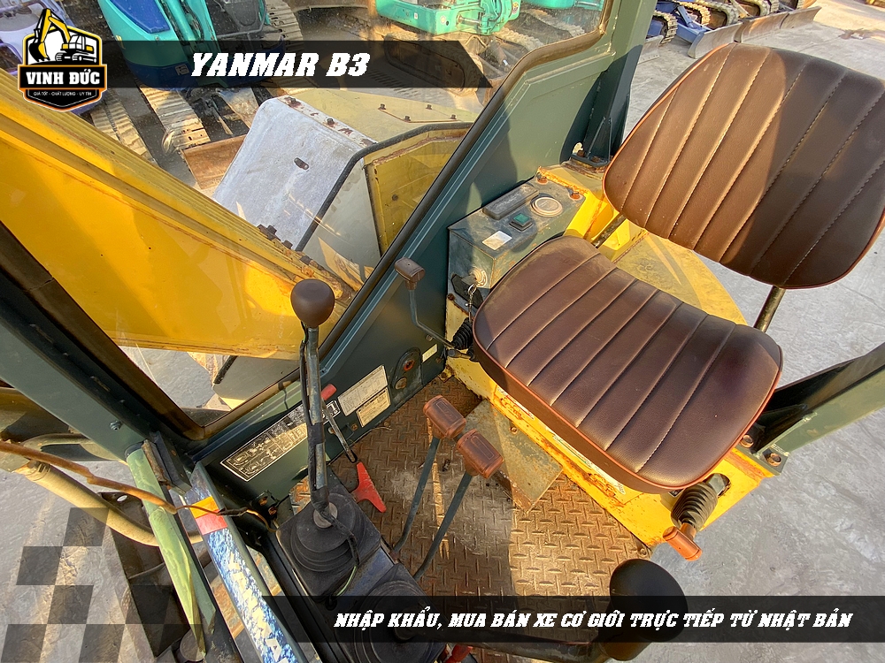 YANMAR B3 (09)