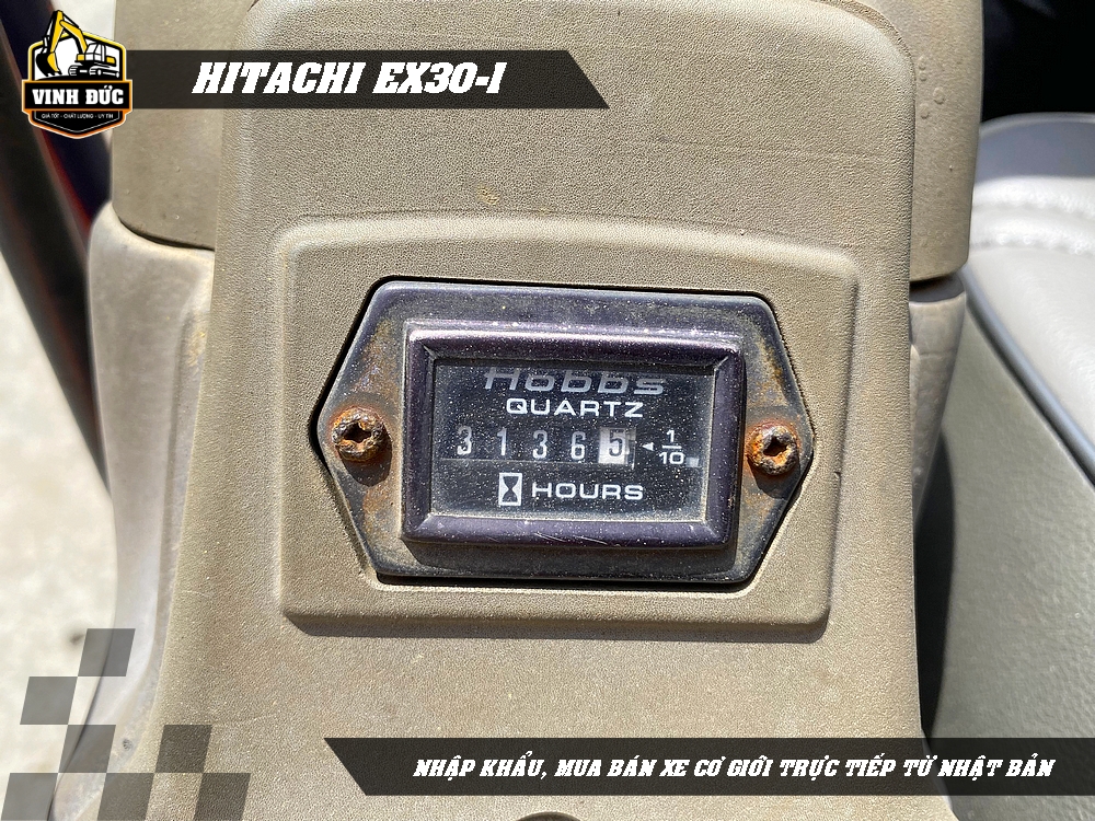 HITACHI EX30 (10)