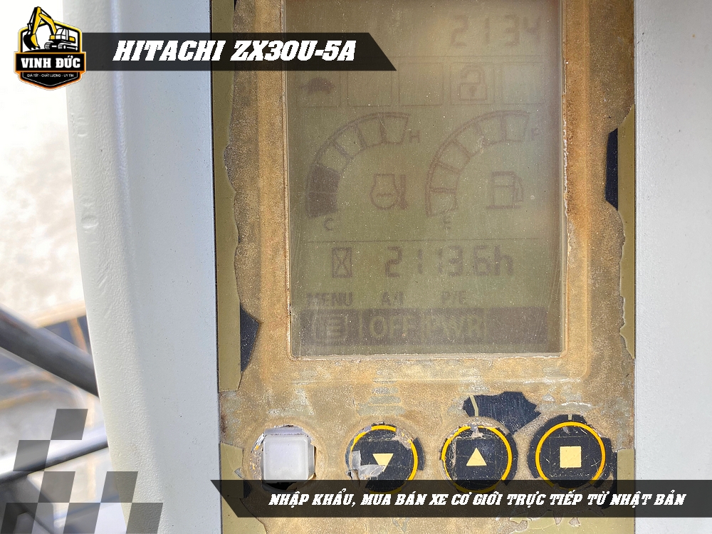 HITACHI ZX30U-5A (10)