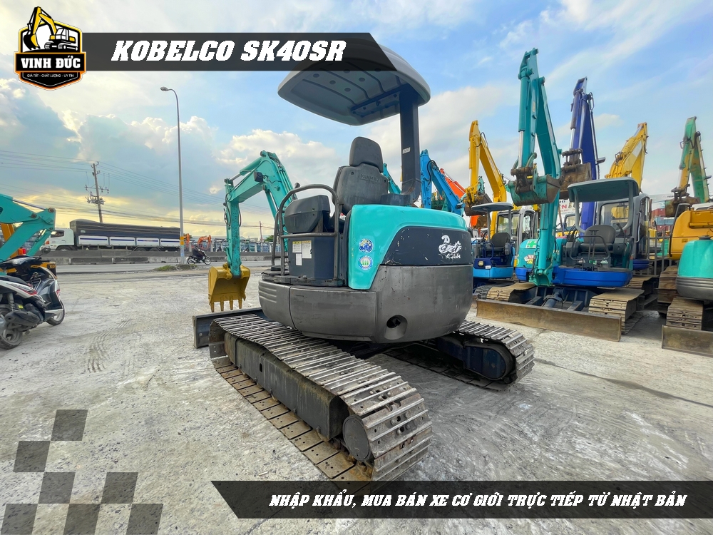 KOBELCO SK40SR (03)