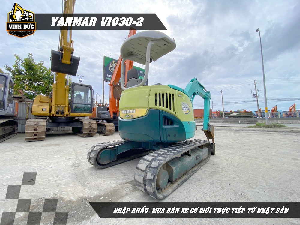 YANMAR VIO30-2 (03)