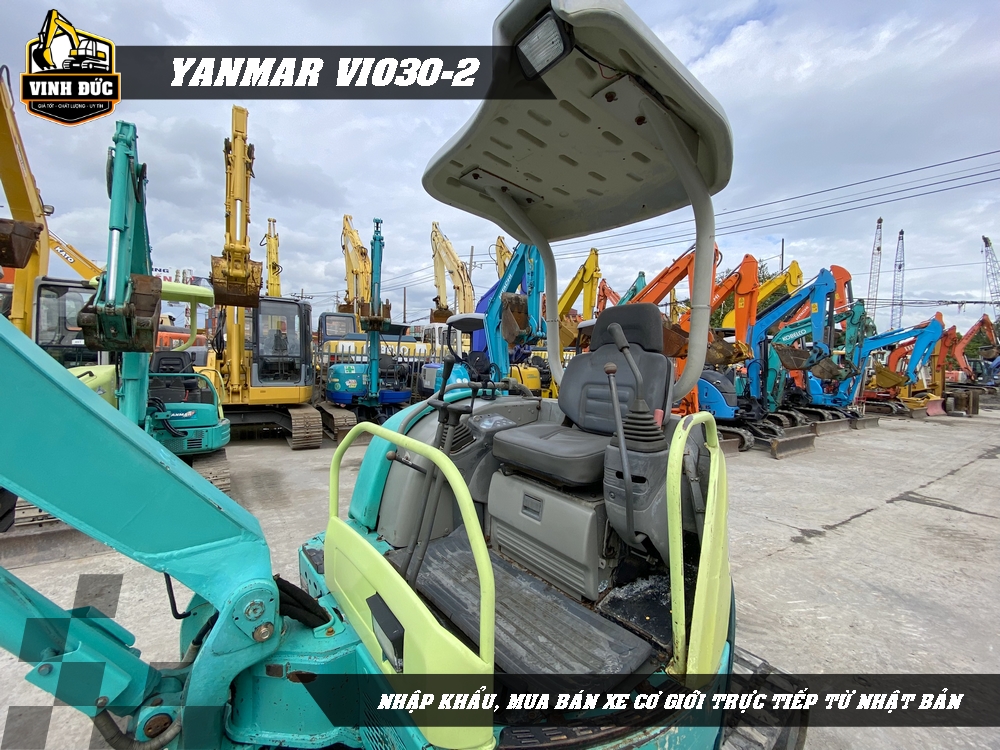 YANMAR VIO30-2 (08)