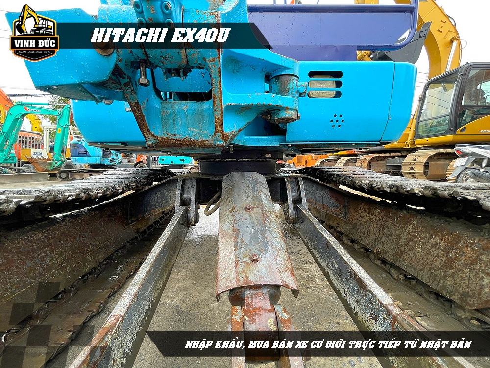 HITACHI EX40U (06)