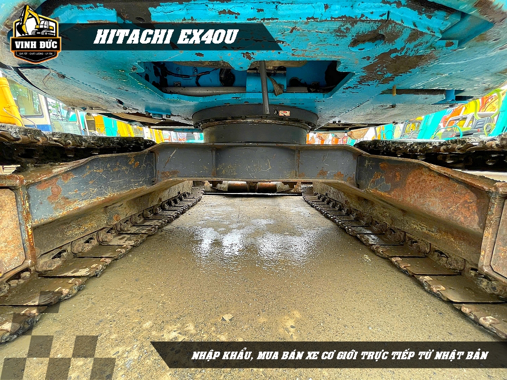 HITACHI EX40U (07)