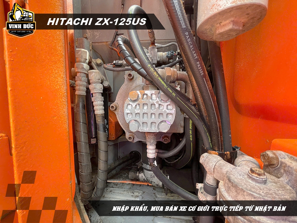 HITACHI ZX125US (16)