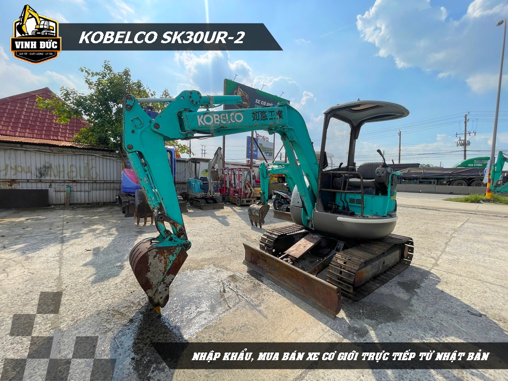 KOBELCO SK30UR-2 (02)
