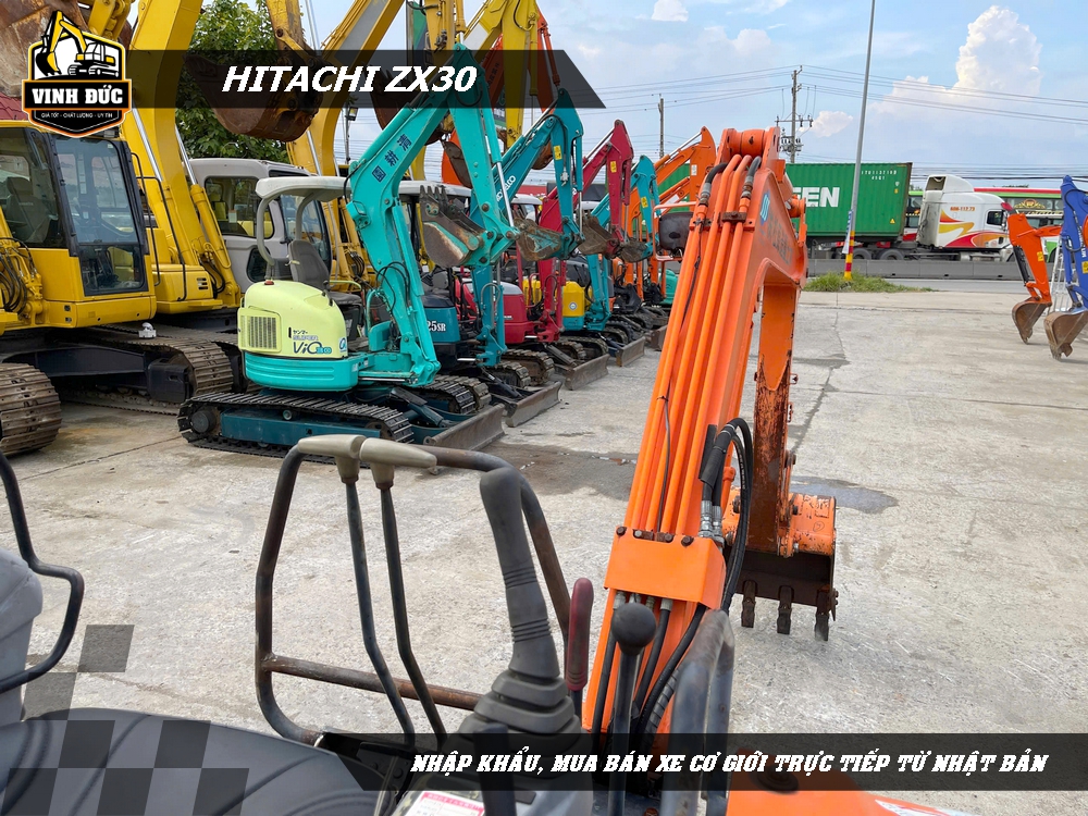 HITACHI ZX20 (10)