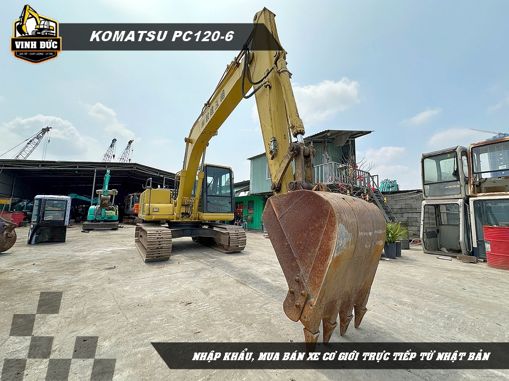 KOMATSU PC120 (01)